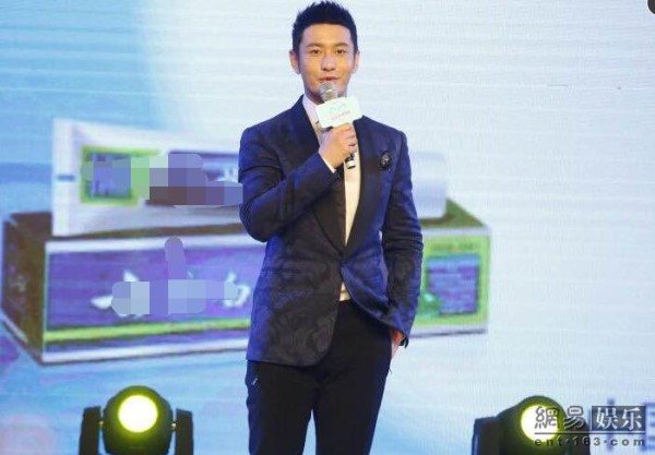 黄晓明