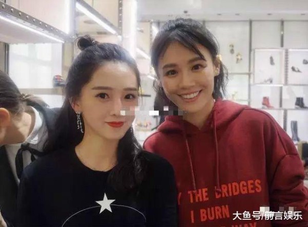 明星与粉丝同框被秒杀，马思纯土掉渣，赵薇老十岁，高圆圆都输了