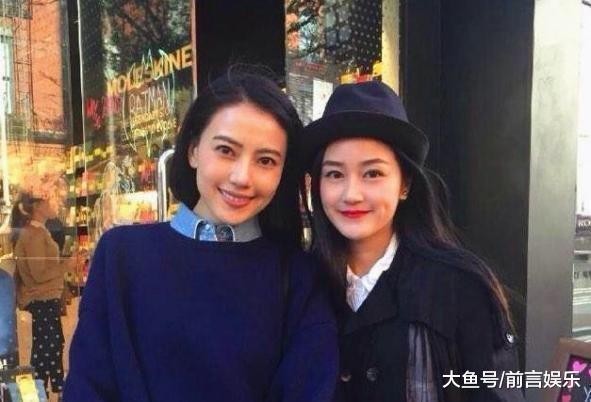 明星与粉丝同框被秒杀，马思纯土掉渣，赵薇老十岁，高圆圆都输了