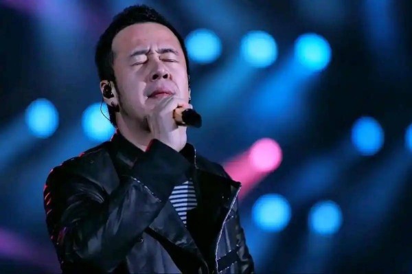 刘德华与杨坤，谁才是真正的歌坛天王