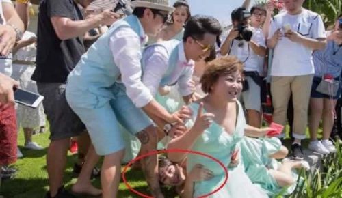 唐嫣罗晋婚礼保密措施连服务员都签协议 而baby杨幂大S婚礼是这样