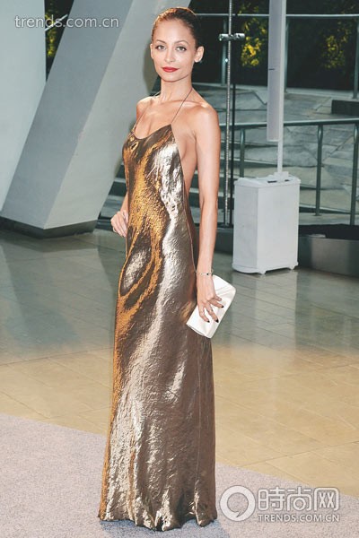 Nicole Richie in Marc Jacobs