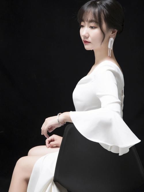 明星走红毯的礼服价格
