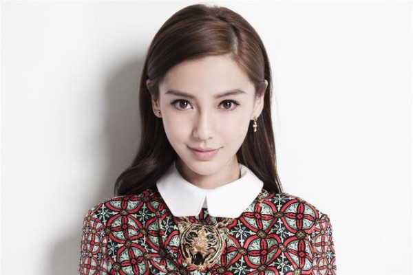 娱乐圈的套路：女星整容谎报年龄，男星的身高是个谜