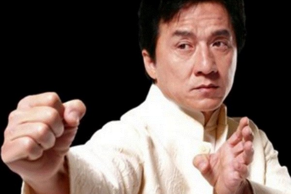 娱乐圈这些明星艺名很独特，名与姓与真名都不同，成龙大哥上榜