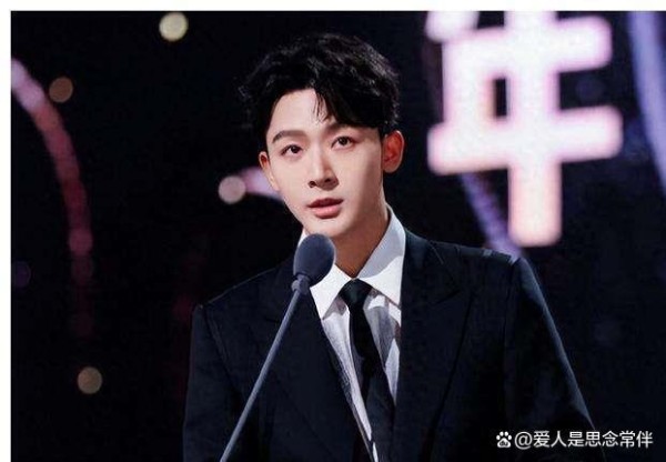 2023年演员全端播放量统计，肖战排在第四名，第一名真的太低调