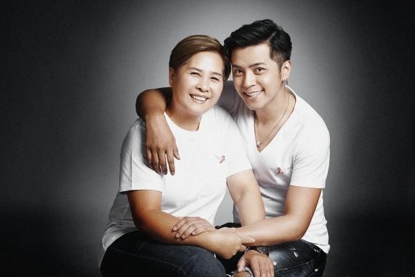 罗志祥妈妈这么照顾300条流浪狗，难怪他们一家人这么幸福！