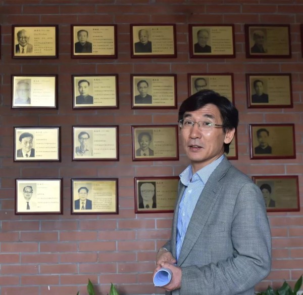 薛其坤：7-11量子院士.jpg