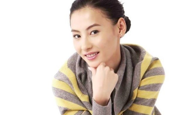 明星成名前从事的意外职业：张柏芝当过装修工，毛不易是一名护士