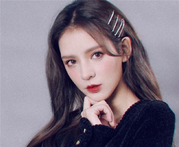 网红出身”的4位女明星，前三位已成功出圈，唯独她戏红人不红