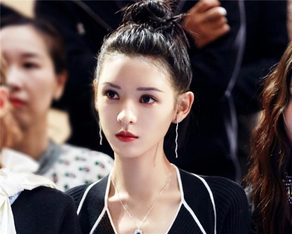 网红出身”的4位女明星，前三位已成功出圈，唯独她戏红人不红