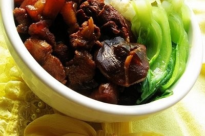 台湾卤肉饭