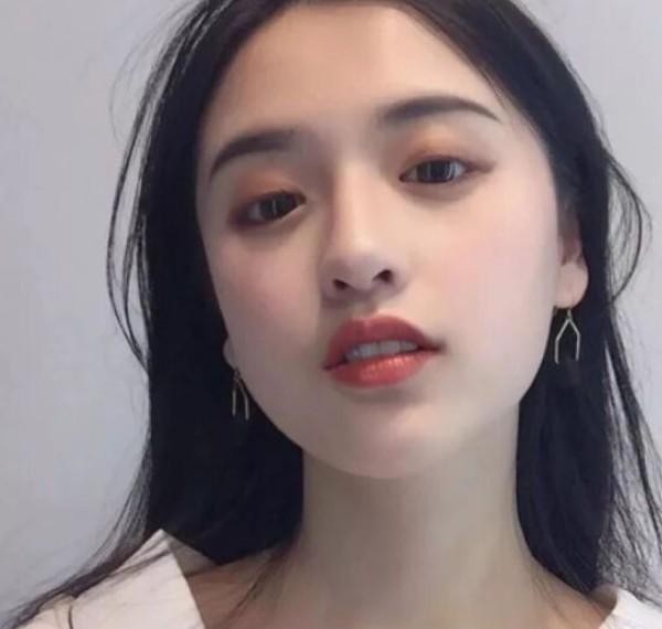 12星座成为网红靠的是什么？天秤靠脸，双鱼秒变美妆博主