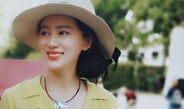 与陶虹牛莉同为运动员转型演员，仅19岁退役，如今状态令人可惜