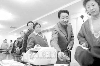 风雪无情人有情赈灾义演演艺明星总动员(组图)