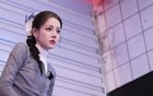 原来迪丽热巴的牛仔裤坐下也会鼓包