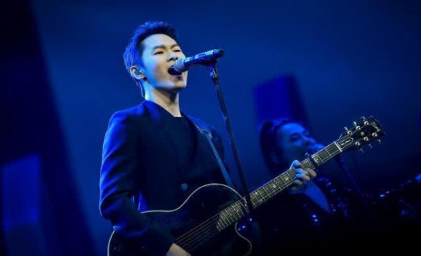 年轻一代歌手，谁能被称为新生代翘楚？我觉得这三位应该榜上有名