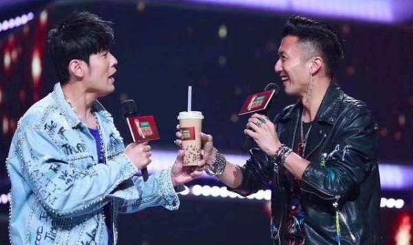 李云迪豪华朋友圈曝光！网友大开眼界：明星的朋友都是大明星