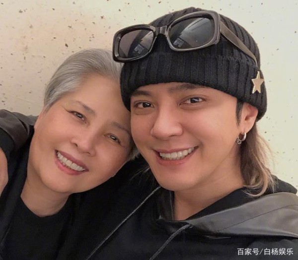 罗志祥妈妈发声怒斥周扬青不留情面？罗志祥妈宝男家庭教育有问题