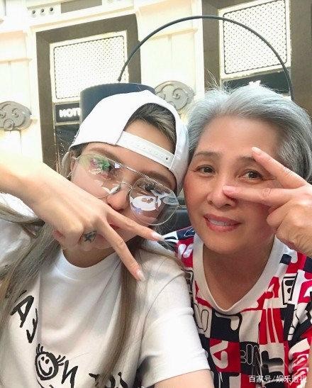罗志祥妈妈发声怒斥周扬青不留情面？罗志祥妈宝男家庭教育有问题
