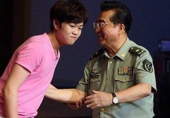 娱乐圈老来得子的明星，最大的父亲与女儿相差78岁