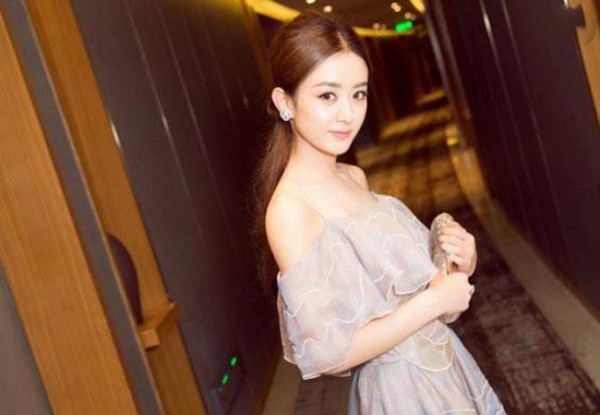 目前人气很高的4位女星，张丽颖排第2名，第1名人气超杨幂