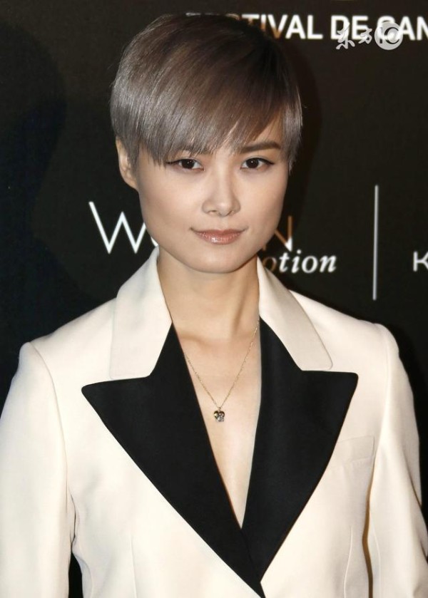 人气最高的五位明星，她是唯一上榜女星，鹿晗第二，第一名我服！