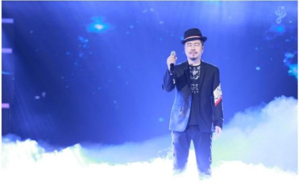 实力音乐制作人，鸟巢开演唱会，赔了上千万，妻子卖房帮其还债
