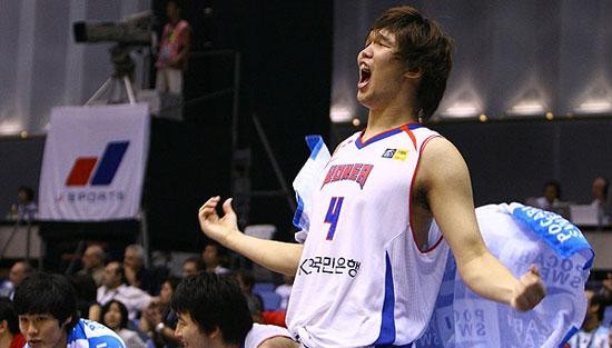 NBA十大亚洲球星，易建联第六竟不抵“日本乔丹”