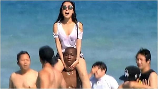 马苏：破坏贾乃亮家庭，早期靠傍富商上位，太恶心！