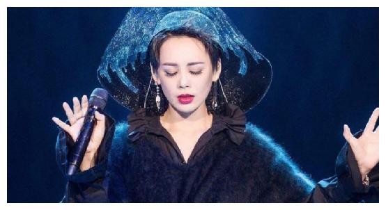 今年最奇葩的选秀即将上线？集合所有难搞的女明星，平均年龄30+