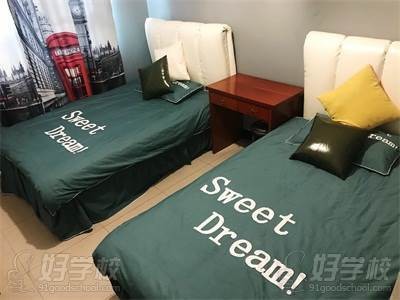 北京戏巢舞穴培训中心 宿舍房间