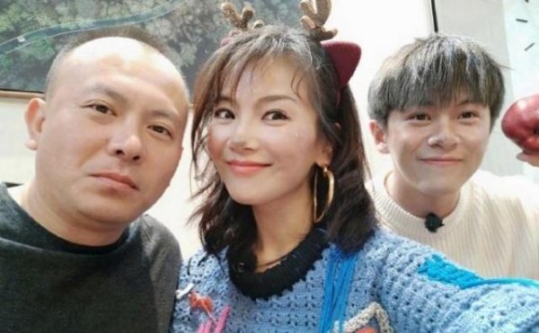 《亲爱的客栈》手误关掉滤镜，杨紫的颜值亮了，网友：快截图