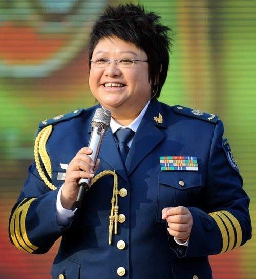 韩红