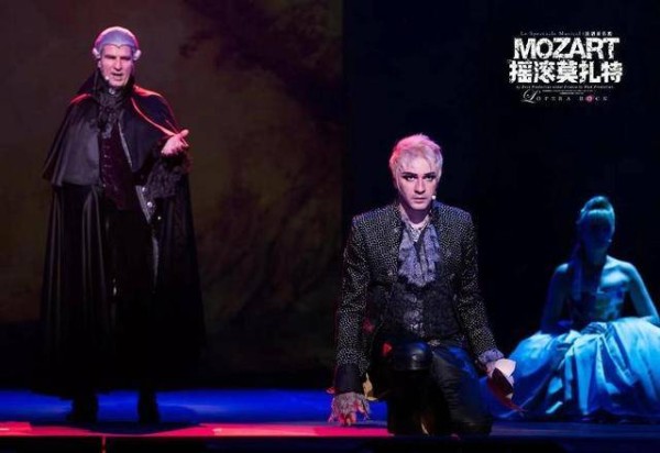 音乐剧《摇滚莫扎特》：古典音乐大师的摇滚人生