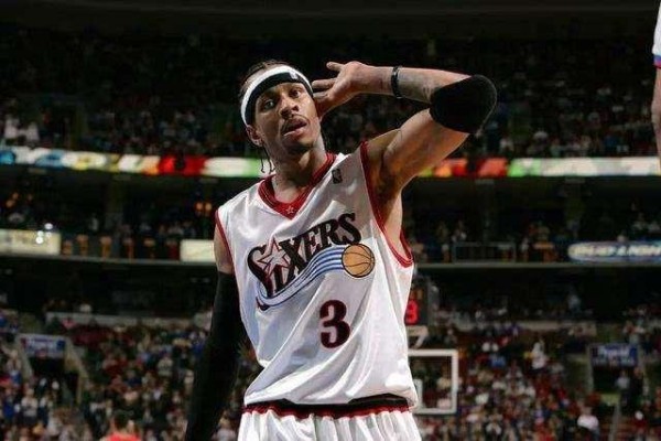 NBA历史最强的矮个子球员，他包揽MVP+得分王+抢断王