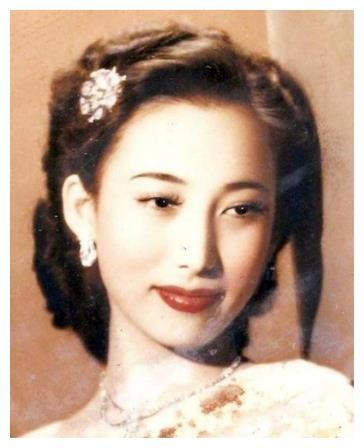 上官云珠：她是荧幕上的交际花，被主席接见7次，48岁自杀身亡