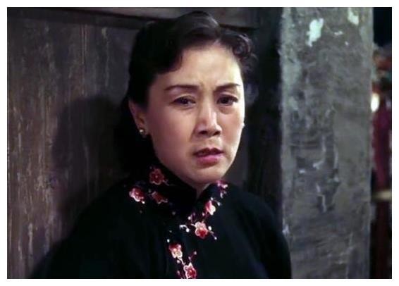 上官云珠：她是荧幕上的交际花，被主席接见7次，48岁自杀身亡