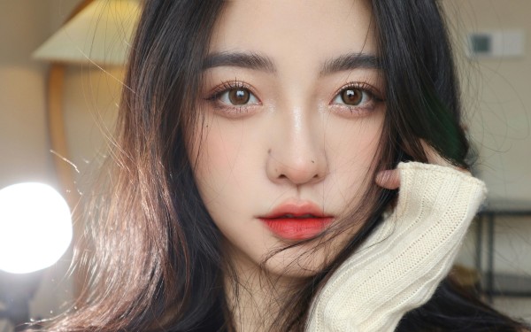 摩登红人彩妆