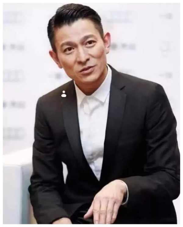 明星可以红多久？红了“一辈子”的只有刘德华
