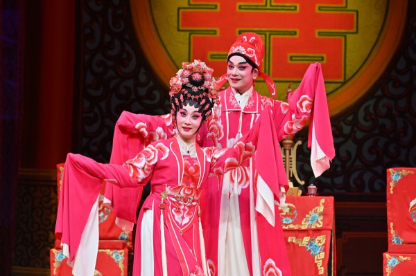 传承经典致敬先辈，粤剧名家岑海雁领衔主演陈冠卿名剧