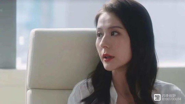 她是“星二代”，被陈道明赏识，33岁成黄金配角，却直言：不想红