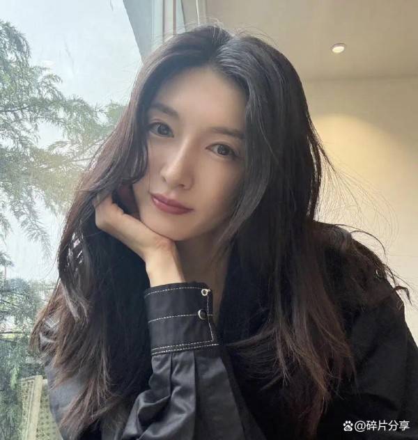娱乐圈八卦大揭秘：真假虚实的喧嚣与真相在娱乐圈
