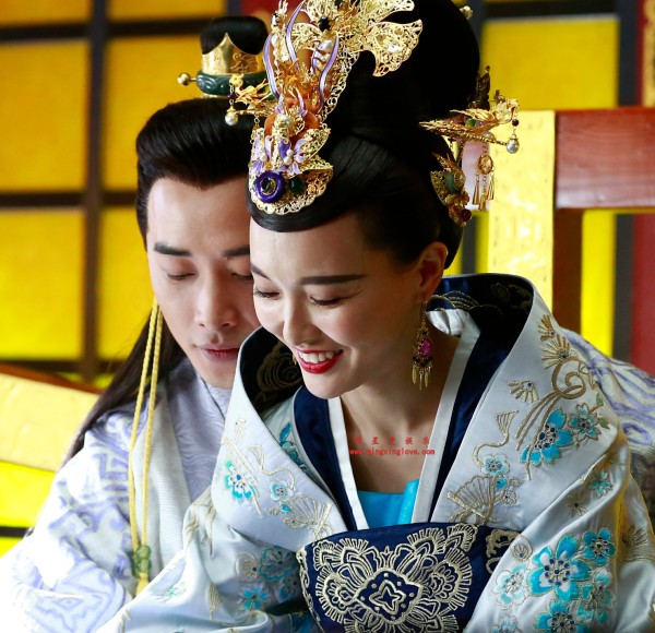 唐嫣、毛晓彤、陈钰琪电视剧《锦绣未央》片场剧照花絮照片，剧中各种造型，高清4K分辨率原图无修生图下载（至尊）