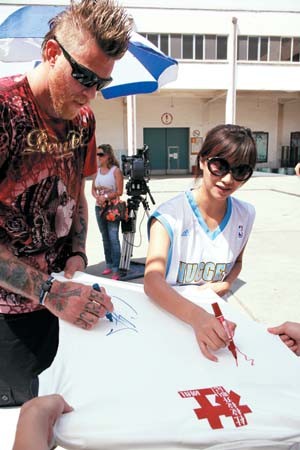 NBA球星“鸟人”助阵徐静蕾将客串《杜拉拉》