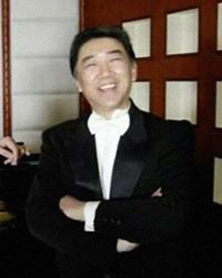 李凌