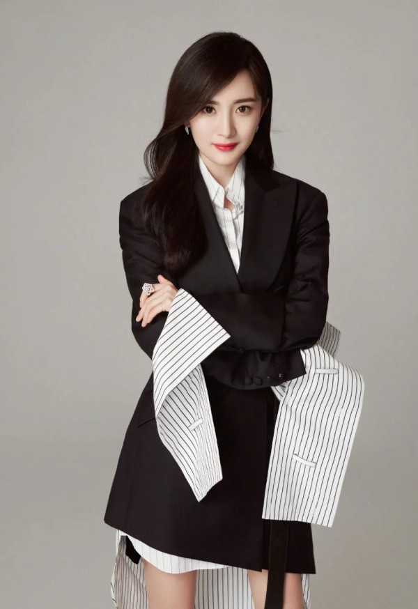 大陆一线女演员名单和照片(当红女星排行榜2021)