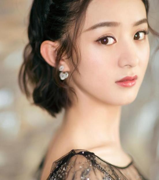 最受欢迎的十大女演员：baby、杨幂、赵丽颖输给她！