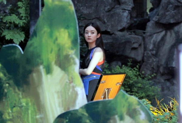 赵丽颖电影之旅，哪些佳作让你眼前一亮？这10部必看！