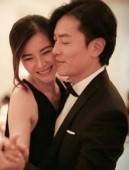 宅男郑伊健低调完婚 前女友大方赠养生方
